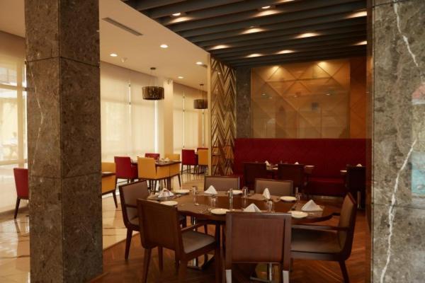 Belvedere Golf & Country Club Adalaj Ngoại thất bức ảnh